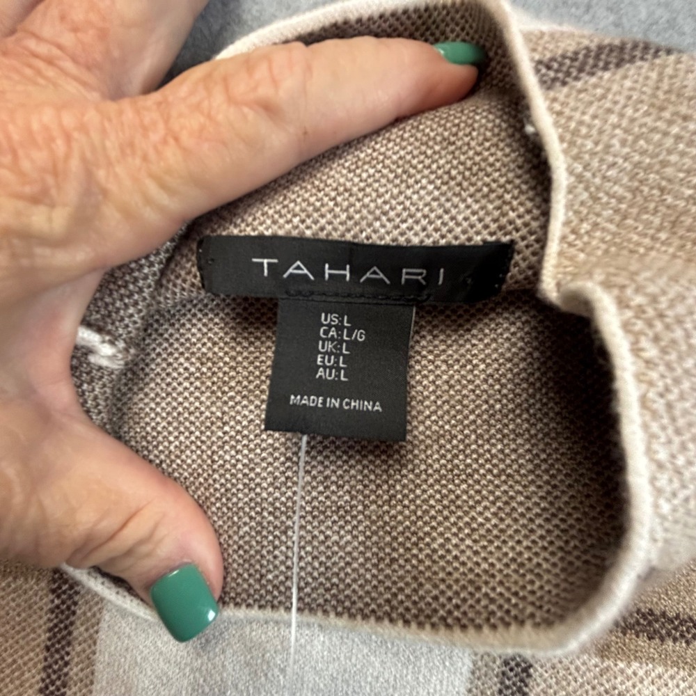 Tahari Women's Plaid Mock Neck Sweater Long Sleeve Beige Brown Size L - Picture 3 of 8